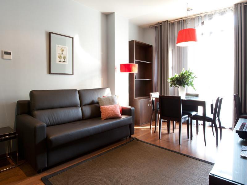Suites Center Barcelona Exteriör bild