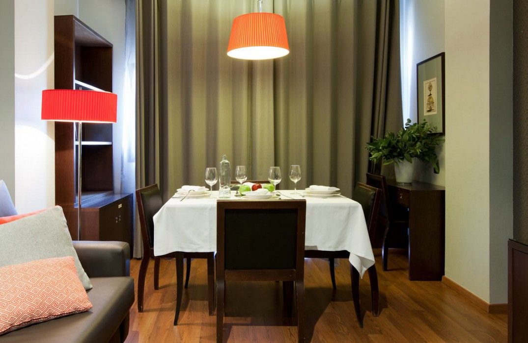 Suites Center Barcelona Exteriör bild