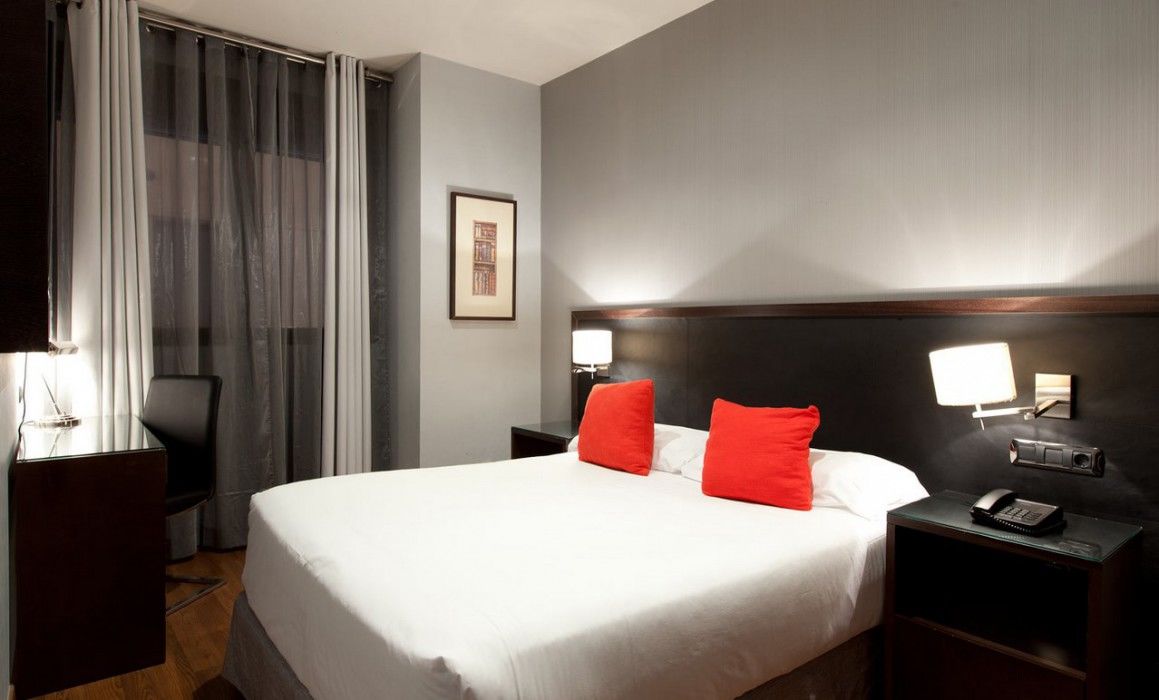 Suites Center Barcelona Exteriör bild