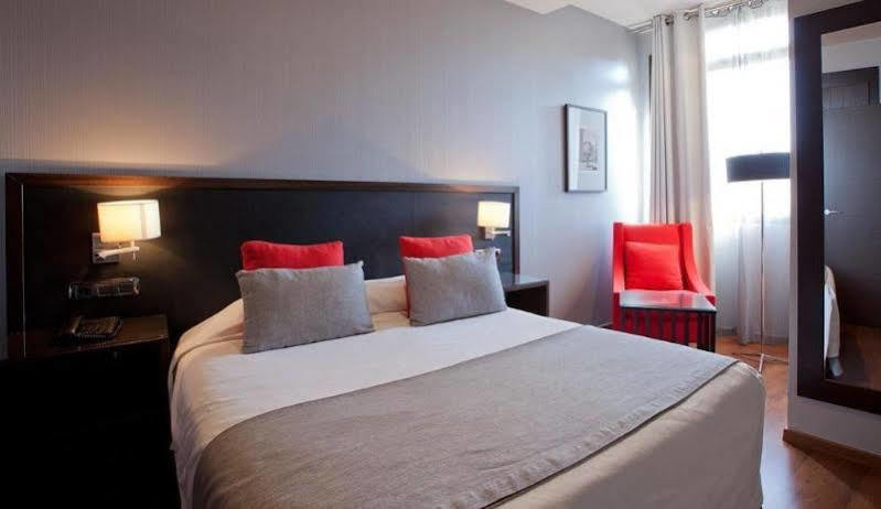 Suites Center Barcelona Exteriör bild