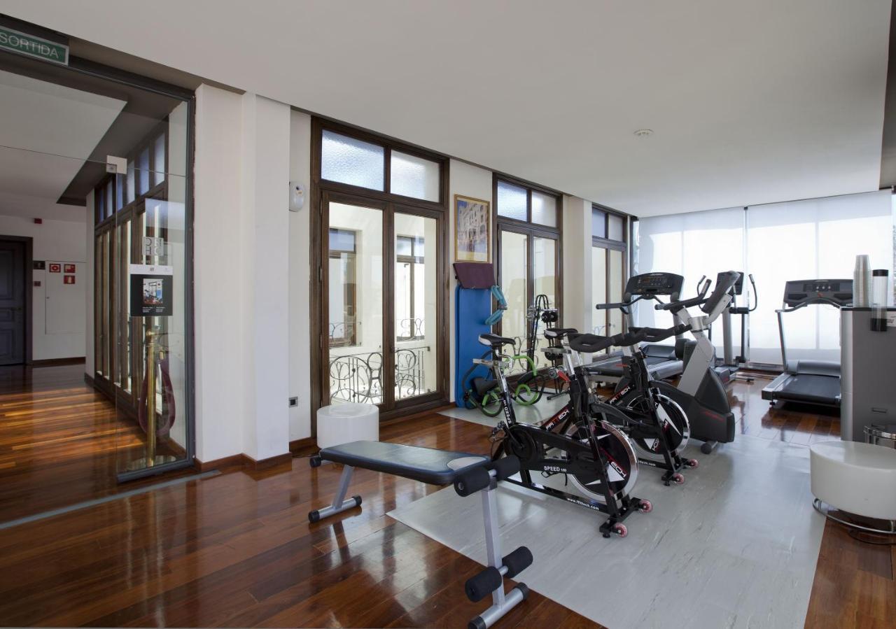Suites Center Barcelona Exteriör bild